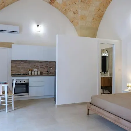 Holiday home Small House Roma Street